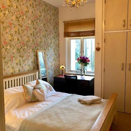 Spacious Apartment In The Heart Of Camden Town London Exterior foto